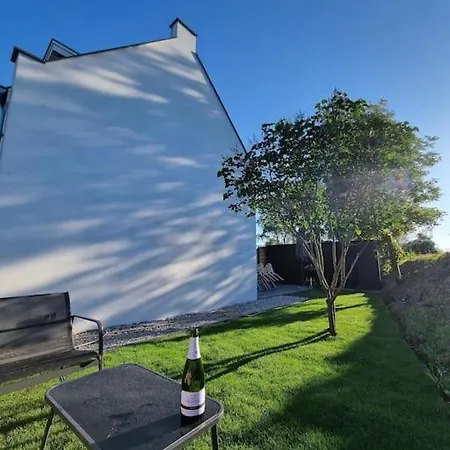 Holiday home Coastal Bries *